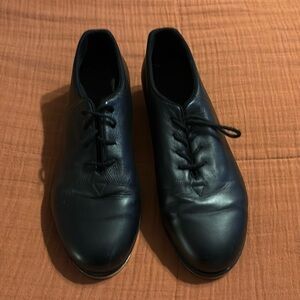 Bloch Mega Tap shoes. Used 1 season.